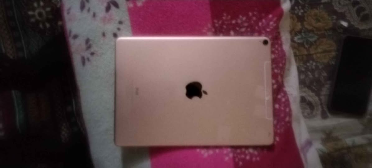 ‎ايباد برو 2017 حجم 10.5 ذاكره ٦٤ جهاز نضيف بس لمس مضرر بصمه سيمكارت  عنوان كركوك حي عسكري سعر١10‎ كركوك, العراق


**إذا كنت صاحب هذا الإعلان وتريد حذفه لأي سبب، رجاءا أرسل رسالة إلى الدعم الفني**