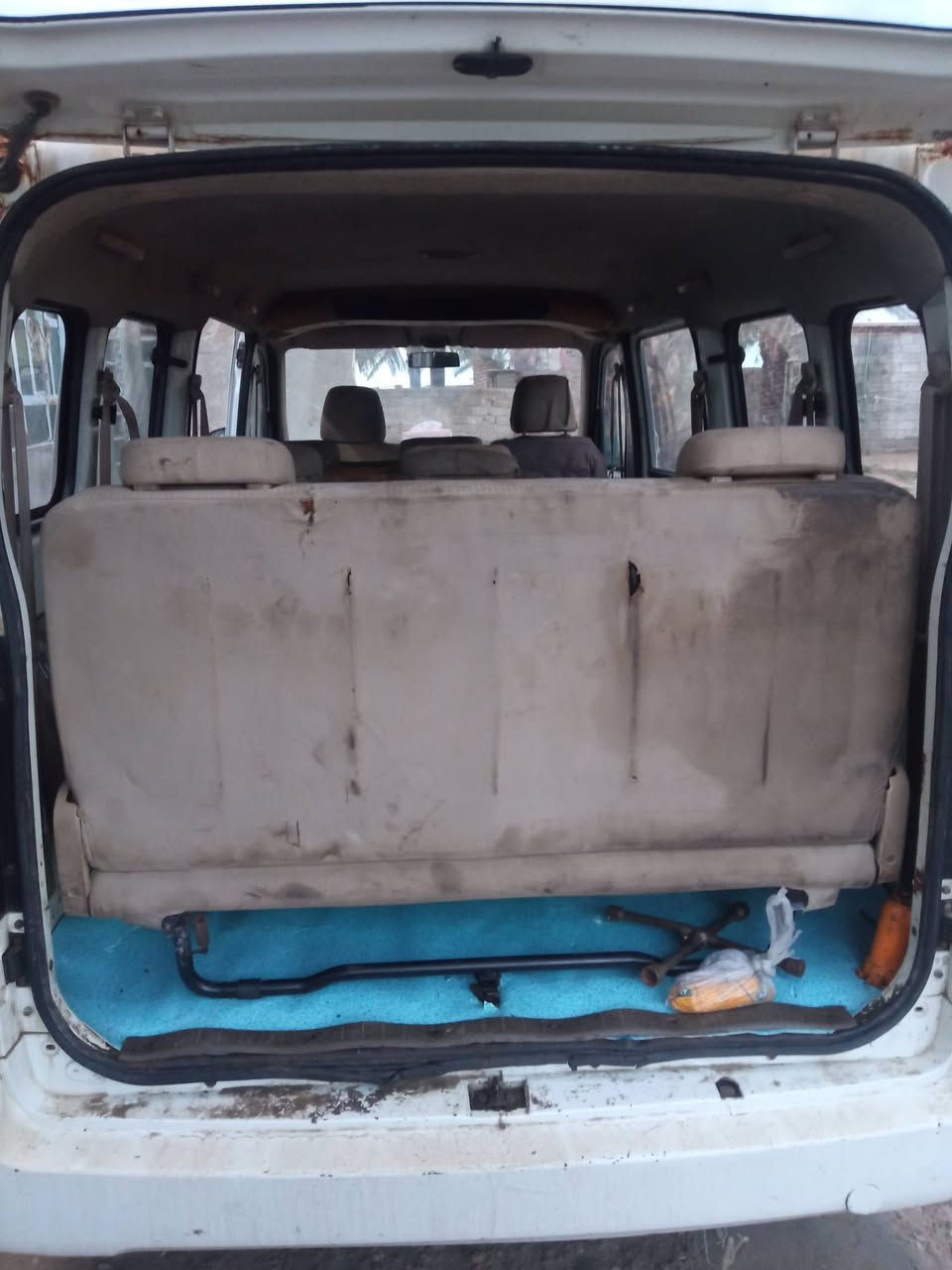 سلام عليكم من رخصت لادمن سياره فاو فراش مكينه كير اكسن مكفولات حداديه نضيفه تايرات نضيفات مكفوله من الضربه وصبغ مداور ثاني يوم مراوس بستانه حسب القناعه سياره موديل 15كهربايات كله شغاله رقم ***********
