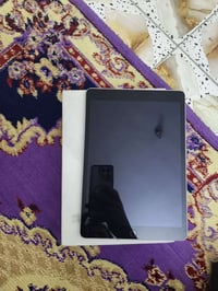 225 • موبايل