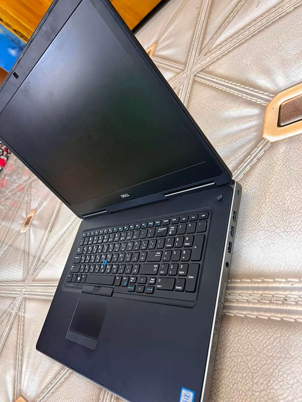 DELL core i7- G6
600 وبي مجال..
***********
