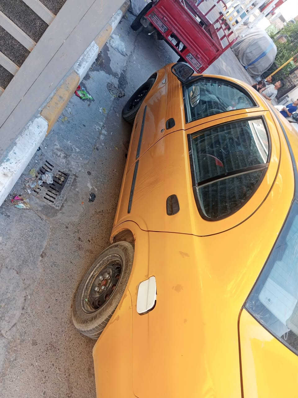 سلام عليكم طيبه 18نضيفه رقم بغداد سياره جديده معنه الكلمه حداديه صدر جدد سعر 40وبيها مجال الشراي مكان زعفرانيه للستفسار ***********
