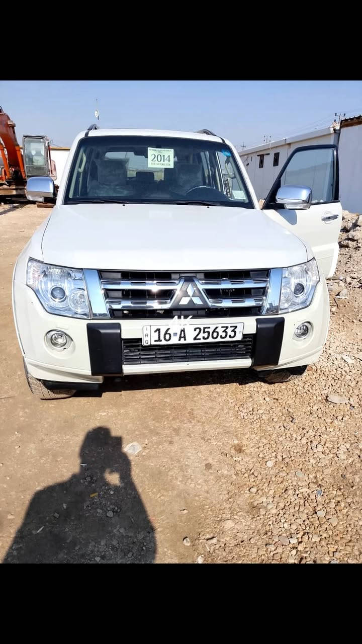 باجيرو فول موديل 2014  سعر 145 ورقه بيه جاملغ وشبر بنيد مكانها الدوانية
***********
