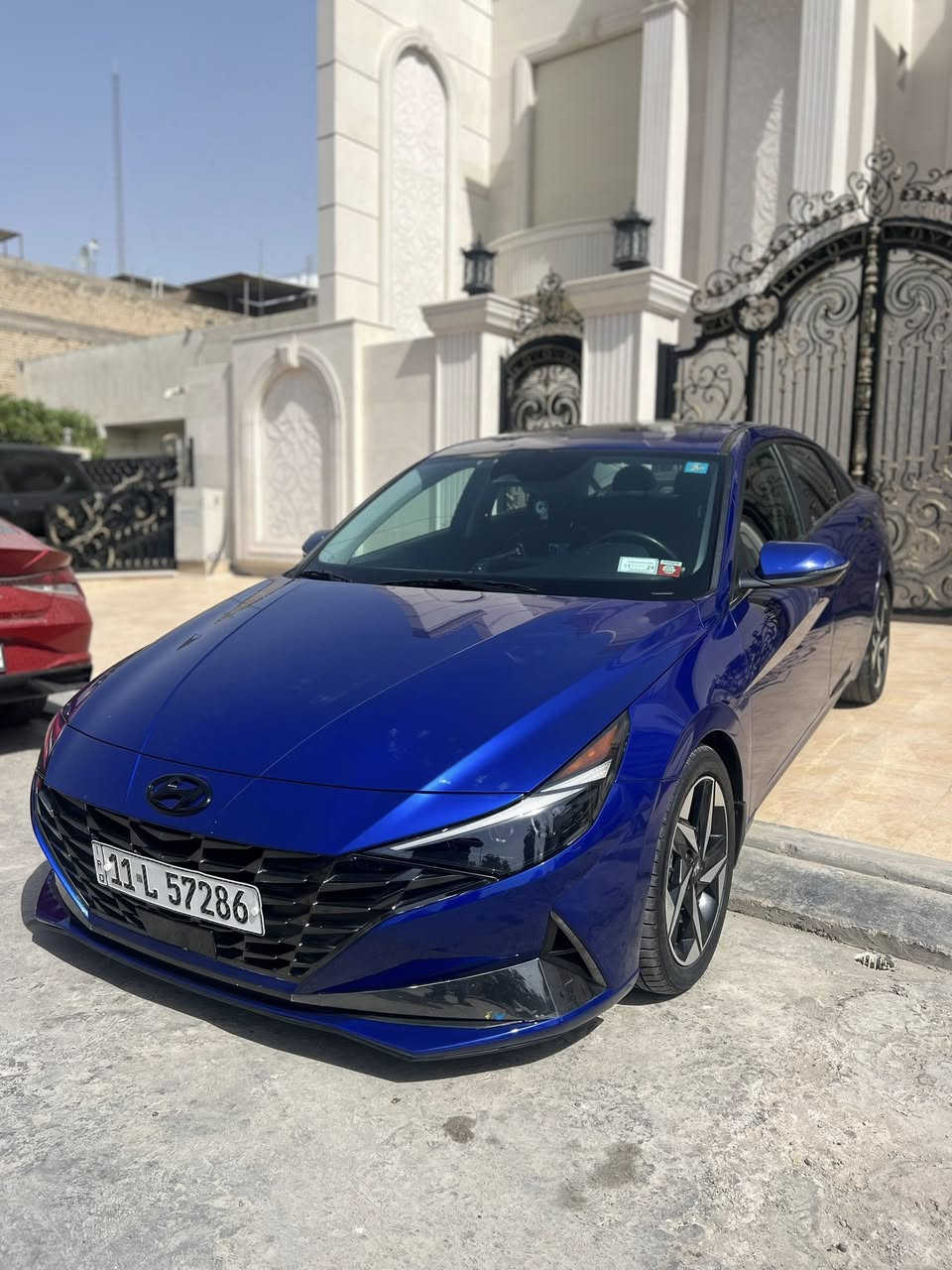 سلام عليكم
النترا موديل 2023 للبيع 
بانزين وهايبر سياره كوريه وارد امريكي 
موصفات سيارة 
بصمة 
فتحة
كشتات تدفئة وتبريد 
كشنات خزن ميموري 
كشتات كهربائي 
رادار امامي وخلفي وجوانب 
نقاط عمياء 
سياقة ذاتية 
تحديد مسار 
بيها هواي موصفات سيارة فول 
3 قطع صبغ 
سعر سيارة: 165$ بيها مجال 
المكان سيارة: بغداد حي القادسية او اليرموك 
الاستفسار : ***********
