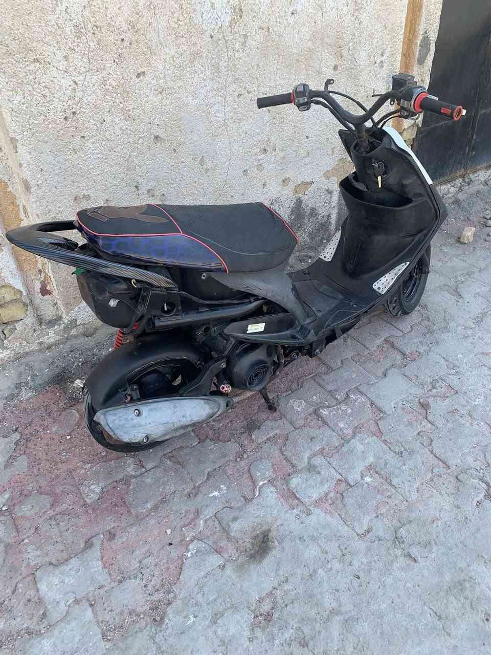 سلام عليكم ماكس عدله ٥٥ مكينه ناعمه لانضوح ولاتنقيص ولا دخان مكينه حيل قويه شلعه ومعدل ال بالك كهربائيات كلهن شغالات ضفيره كامله يعني مابيها قطوعات دراجه اوراق بسمي عوزها فقط قبق هندر جيب قبق هندر وافحص يمي يلا تأخذها وسلفها موجود بس تشده مالي خلكها مراوس ما اراوس فقط بيع ٤٥٠ وبيها مجال بسيط شراي اتصل ***********
