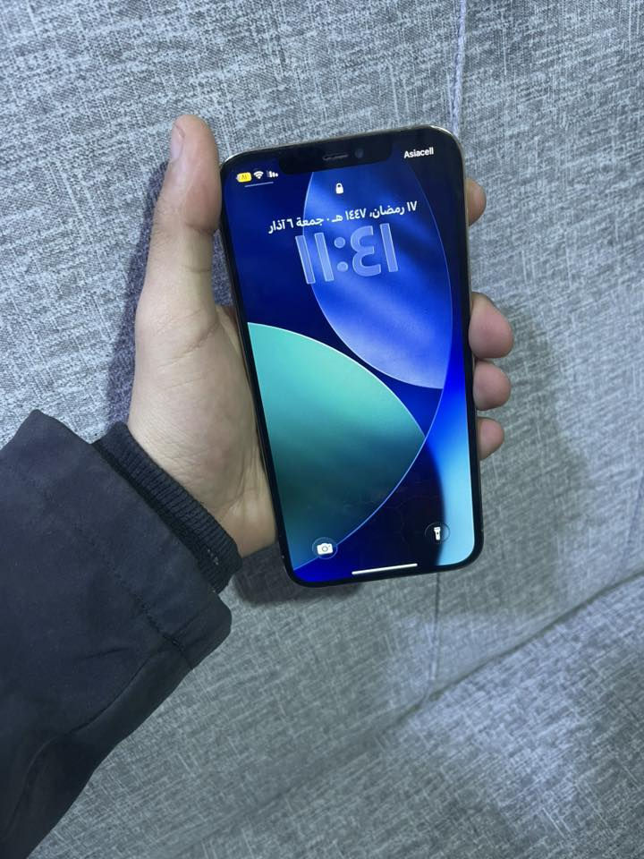 السلام عليكم ورحمه الله
ايفون 12 برو ماكس 
موصفاته ذ256 بطاريه 81 بل حسابه 85بل شحن حلو جهاز شرق اوسط دبل خط ZA دبل خط شاصي يلمع جهاز مبدل ضهر بل ليزر ومببين مبدل ومبدل كلاسه 
فيس ايدي توقف بل تحديث ios26  الشاشه بيه شون شخوط ناعمه وممبينه 
جهاز كله شغال ومكفول سعر مناسب ب375 وبي مجال بسيط تحياتي لجميع 
رقمي ***********
