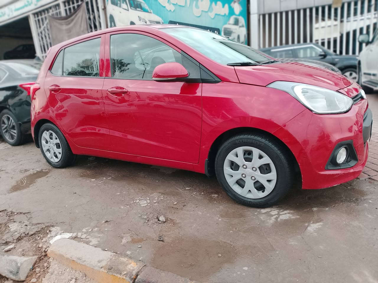 السلام عليكم
هونداي هاشباك موديل 15
سياره بلادي مكفول كفاله عامه كير محرك تبريد مكينه كفاله عامه بلادي 
رقم بغداد مشروع وطني تحويل ثاني يوم 
سعار سياره 90بي مجال شي بسيط 
للعنوان بغداد الحبيبيه نتصل تدلل 
***********
