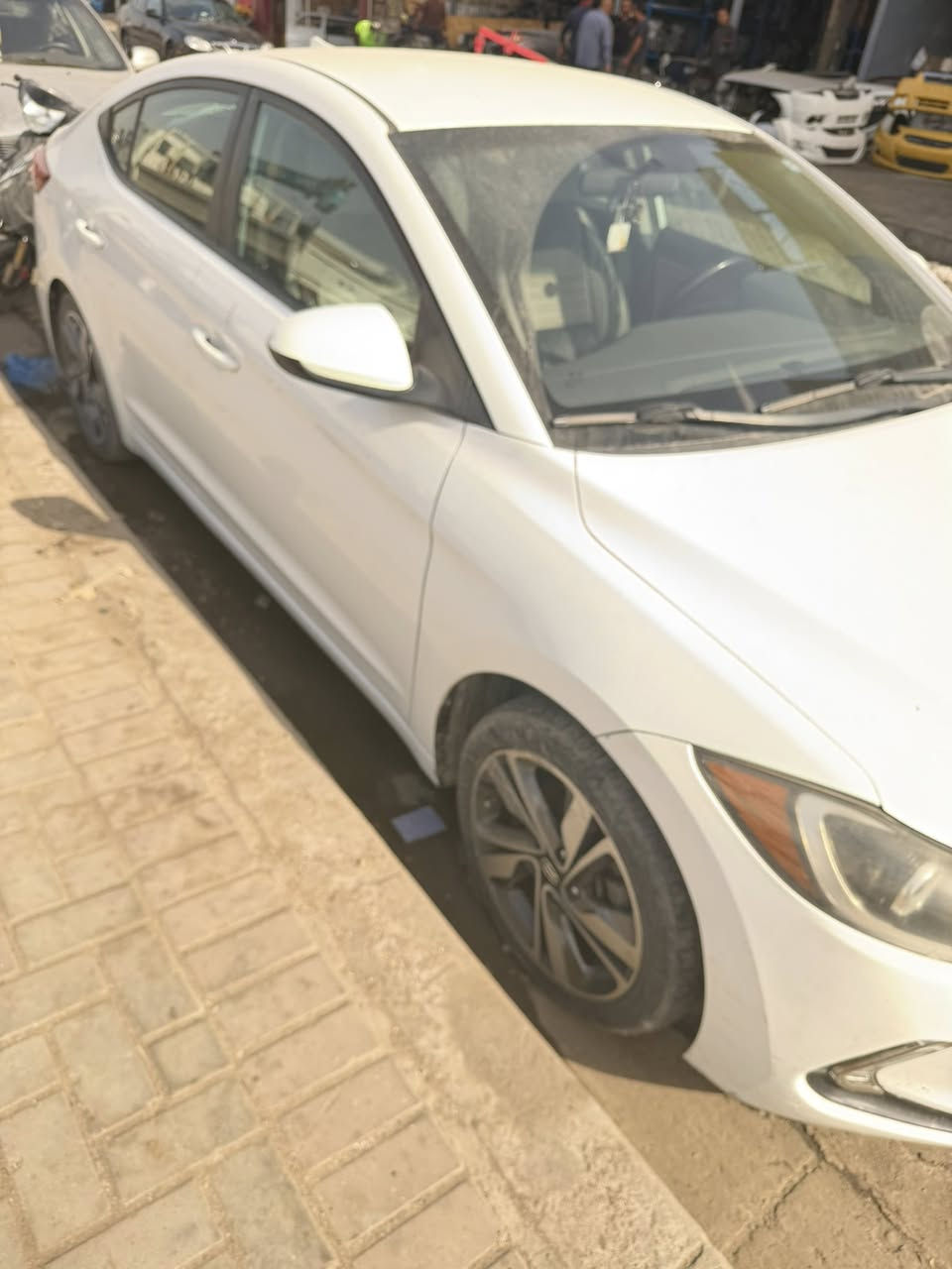 النترا 17حادثه جاملغ مبدل والباب صبغ فقط سنويه سليمانيه رقم هاتف ***********
