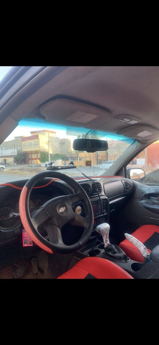 بلايزر ٢٠٠٨ 
سيارة منفيس مكينة اسود مرغوب شرط
 دعم مابيها دواخل  تبريد حار بارد شرط  
سعر ٤٥
مكان السيارة عقرة
واتساب ***********
