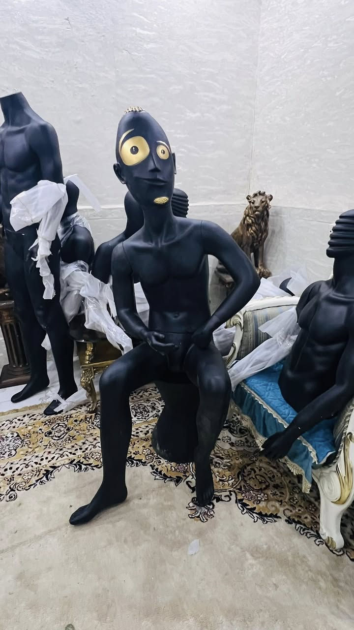 سلام عليكم
شلعه ملكانت جديد مو مستخدم اني ابيعلك مستخدم لان كم قطعه بيهن شخوط من التنزيل وتصعيد كلساع بمكان 
شركه ابل تركي نوعيه راقيه جانت عندي تقريبا ٧٥٠ قطعه بقن بس ذن بيهن ٢٥ قطعه الجالس والواكف سعر القطعه الجالس ٨٥ الواكف ب٦٥ تفر الدينا كله ماتحصل هيج سعر مناسب ابيع فقط شلعه مامتوفر توصيل مكاني بغداد كراده داخل او زعفرانيه 
***********
