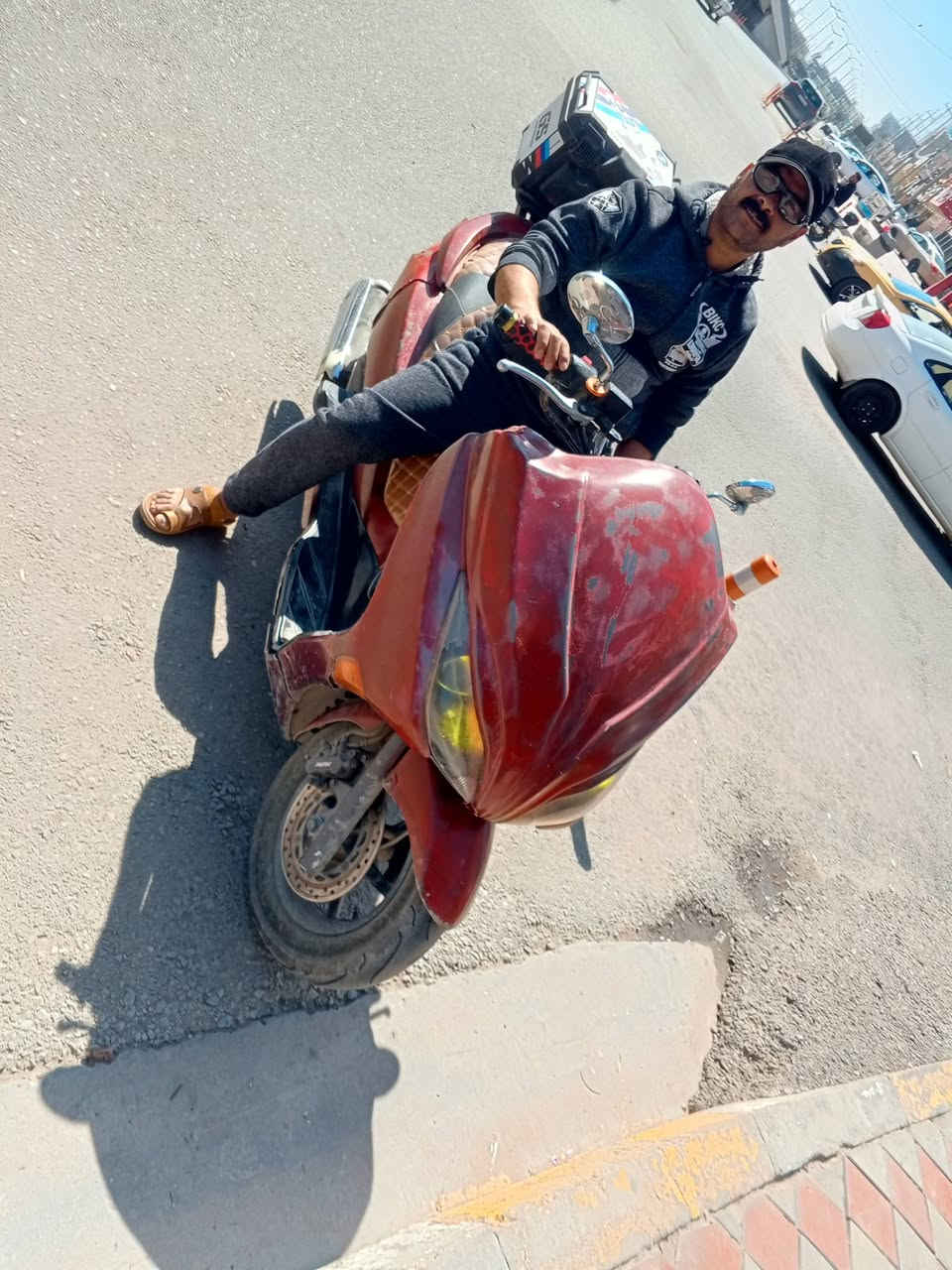 فورزه 10/0 
موديل 2009
مسجل داخله هزاز
بس الكفر تعبان والباقي كله جديد
 كير محرك كهربائيات كله شغال.  سعر ١٤


**إذا كنت صاحب هذا الإعلان وتريد حذفه لأي سبب، رجاءا أرسل رسالة إلى الدعم الفني**