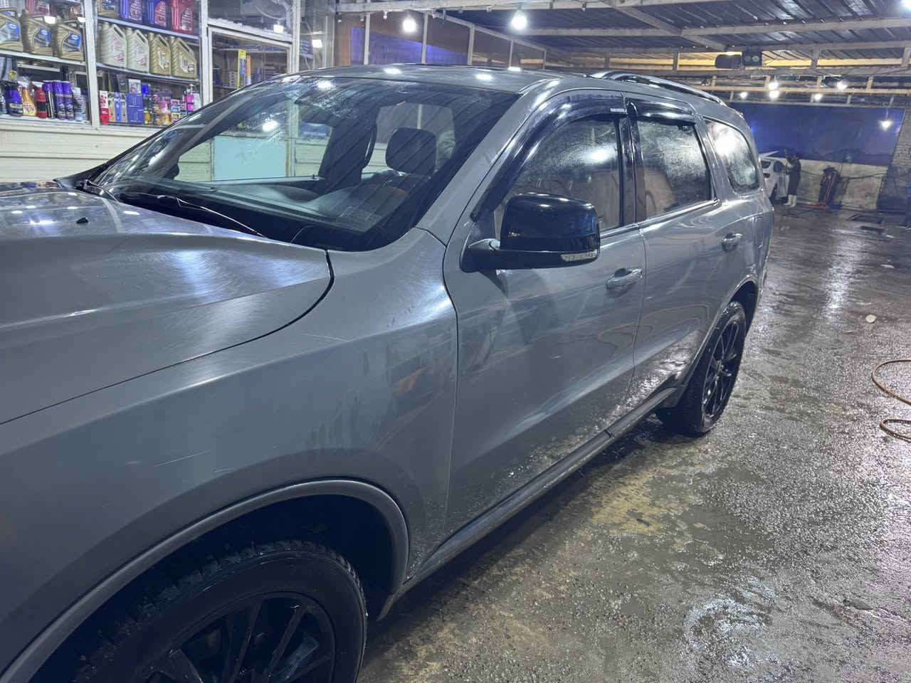 دورنكو فئه gt فول عده الشاشه وستيرن مو كهرباء 
عداده موجود قابل للزياده سياره ما بيه نقص الحمد لله باسمي تحويل ثاني يوم حادثه بجم مبدل فقط البنيد لا شاصي ولا لغد السعر 230 بيه مجال


**إذا كنت صاحب هذا الإعلان وتريد حذفه لأي سبب، رجاءا أرسل رسالة إلى الدعم الفني**