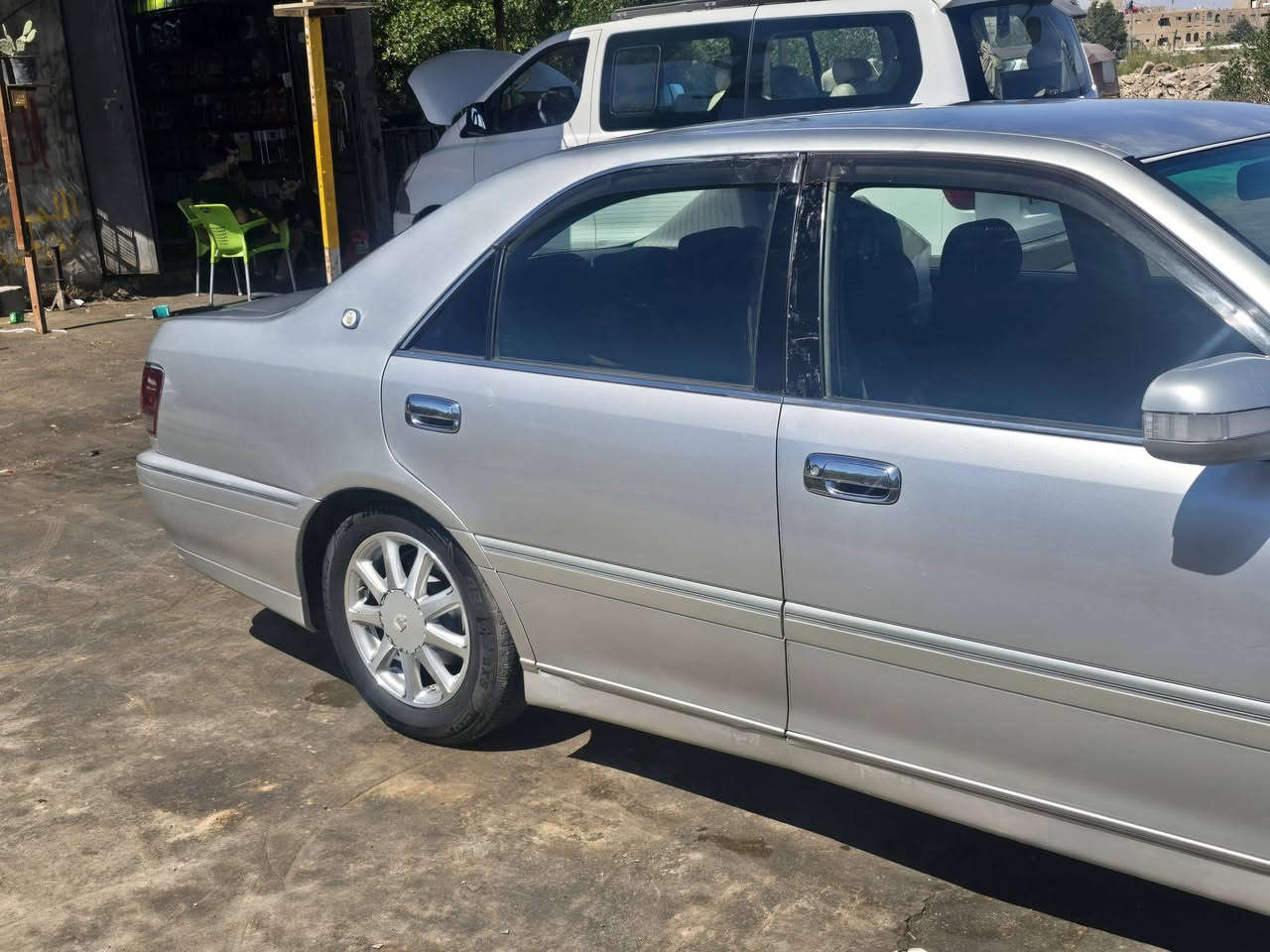 السلام عليكم سيارة جنون كصه قماره باقي السياره مكفوله  كير مكينه جديد سياره متومه  طبق الأصل للبيع 50
رقم اتصال ***********
