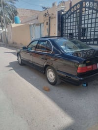 بي ام ٥٢٥ • موديل ٩٢ • رقم انبار
