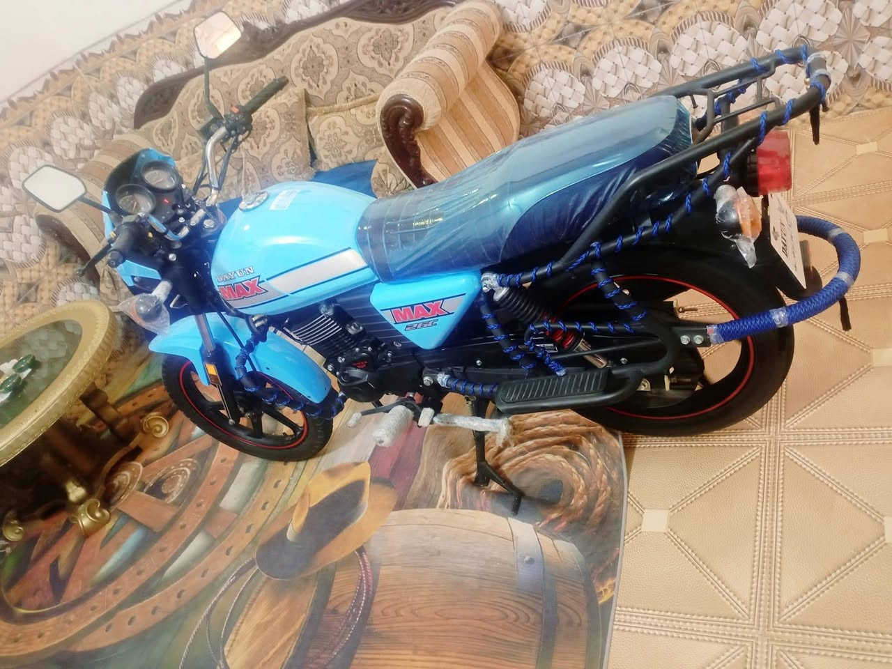 السلام عليكم دراجه دايوان موديل23 اوراق اصولية
لون مميز مكفولة مكان واسط قضاء الحي
***********
