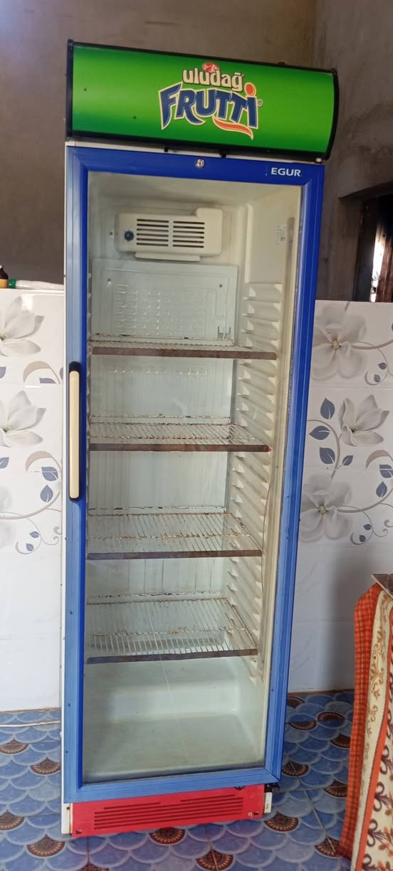 السلام عليكم براد تشغيل فول ثلج المكان  ناحيت السد العضيم//***********
