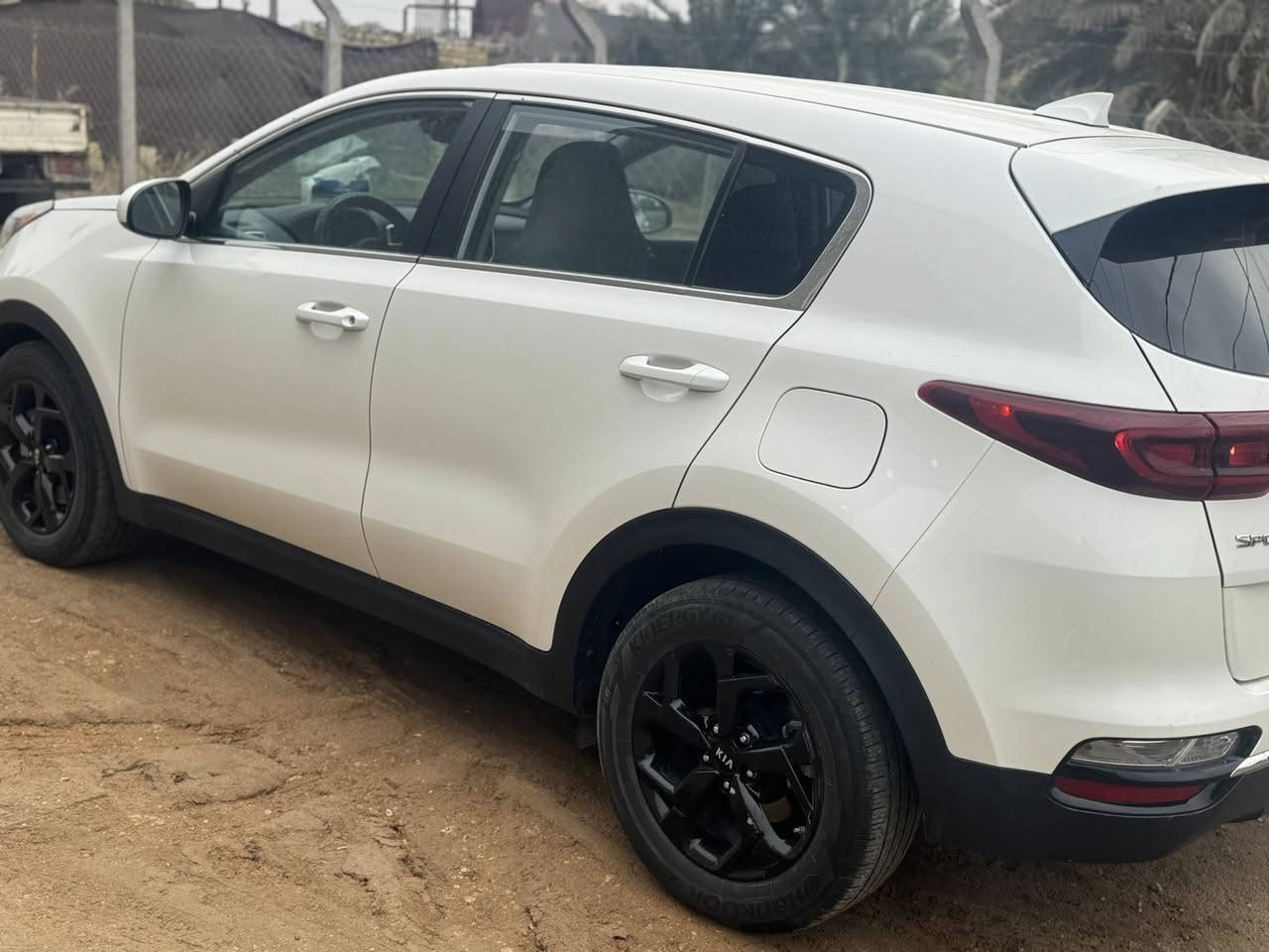 سبورتج 2022ماشيه 45سياره جديده بنيد مبدل فقط بدون اي شاصي او لغد مكفوله من لدواخل السعر 186$
رقم بغداد ***********
