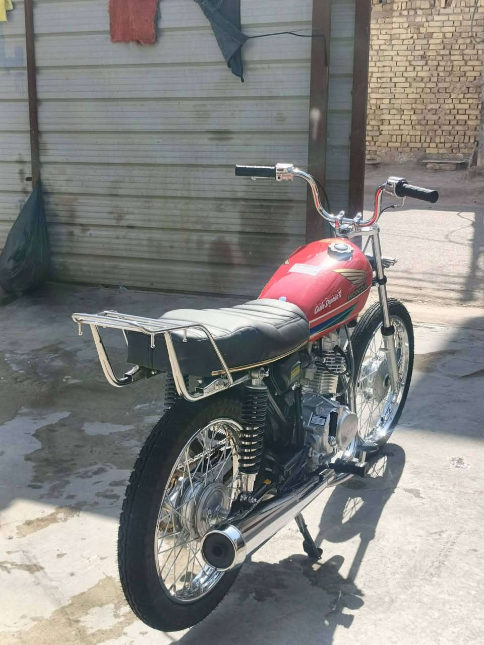 سلام عليكم دراجة تعمير صار سبوع من تعمرت  المكان ميسان ابو شطيب
س ع ر مناسب كلش ***********
مكلف بل نشر شراي يخابر خاص ما جوب
