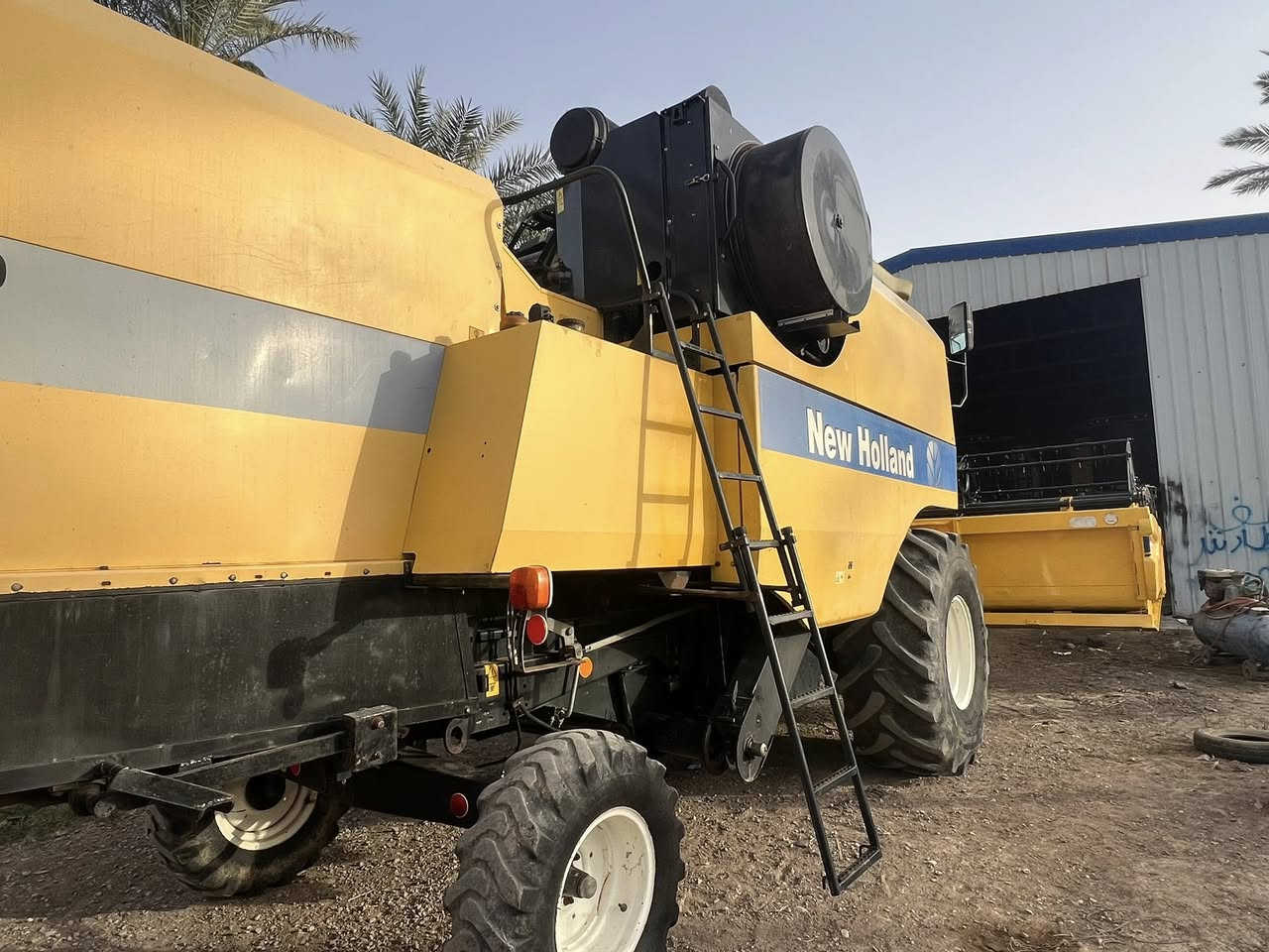 حاصده اربعه بلم 2012 فول نضافه مديومه كامل رقم جديد اوسنويه جديده بسمي للستفسار ***********
