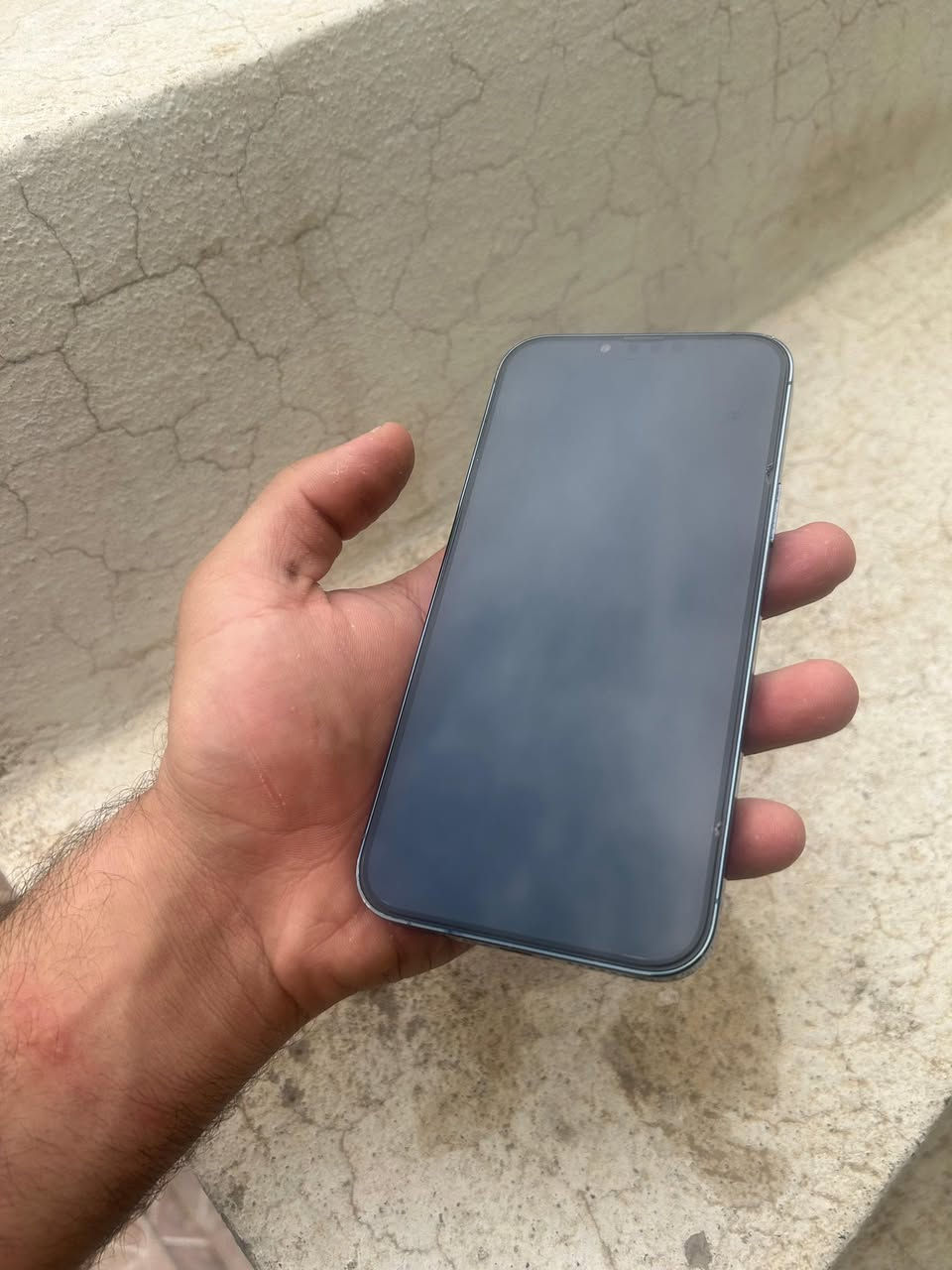 للبيع ايفون 📲 13Pro max جهاز ممفتوح ولا مرفوعه بطاريه نسبه بطاريه ٦٧ يرادلهه تبديل فقط ونسبه شحن طبيعي جداً سعر ٧٠٠ وبي مجال  
*********** كركوك 📍
