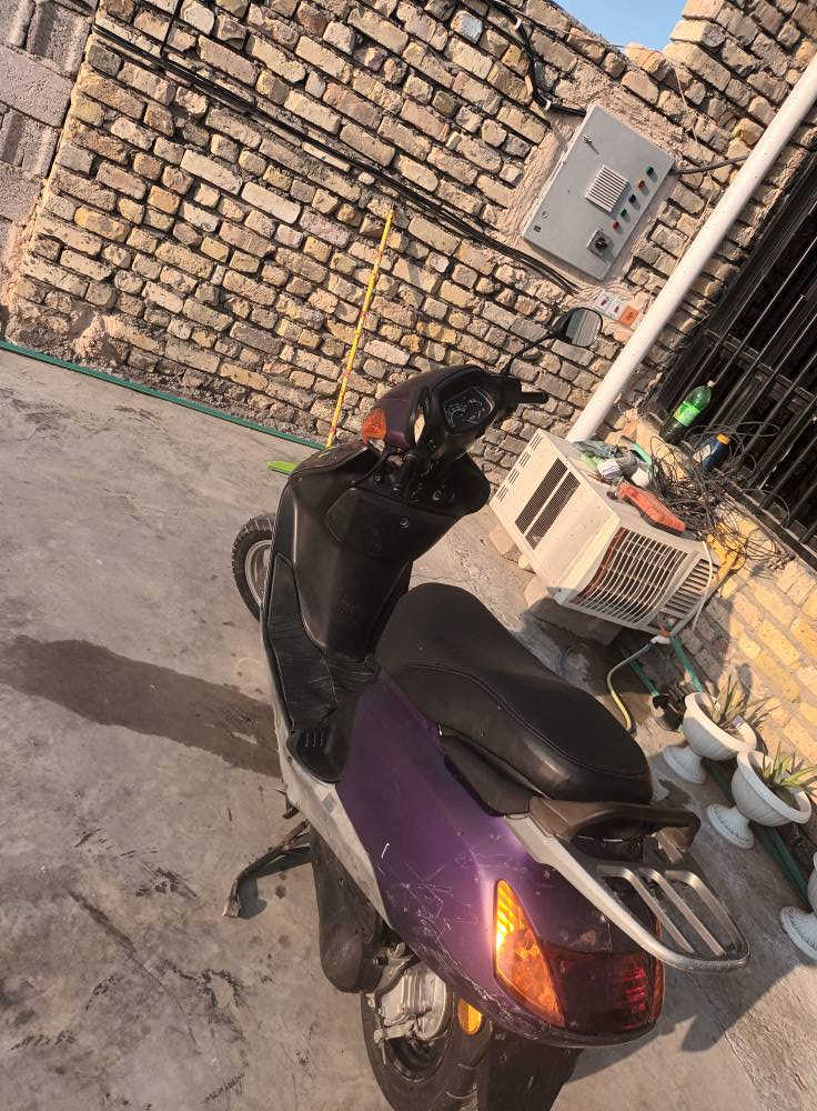 سلام عليكم سبيسي 100ياباني اللبيع سعر 350 وبيهه مجال دراجه حلوء وكلشي شقال بيهه من عدء نقص هندر تشتقل سلف مكاني بغداد سبع قصور ***********
