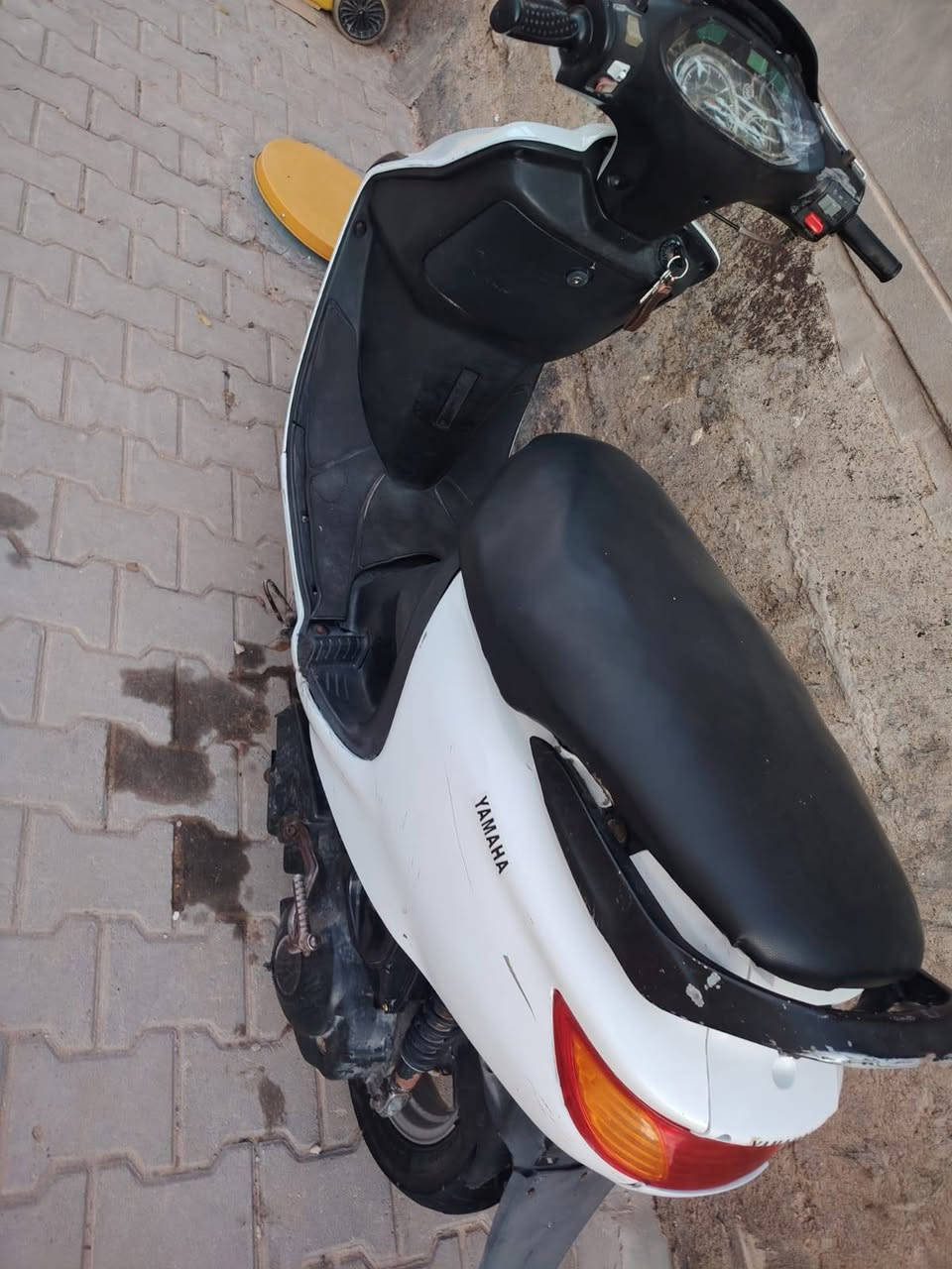 دراجه للبيع فراشه جديده وسعر مناسب مستعجل على بيعتها المكان ديوانيه حي العسكري للاتصال على هذا *********** مامتواجد عل خاص
