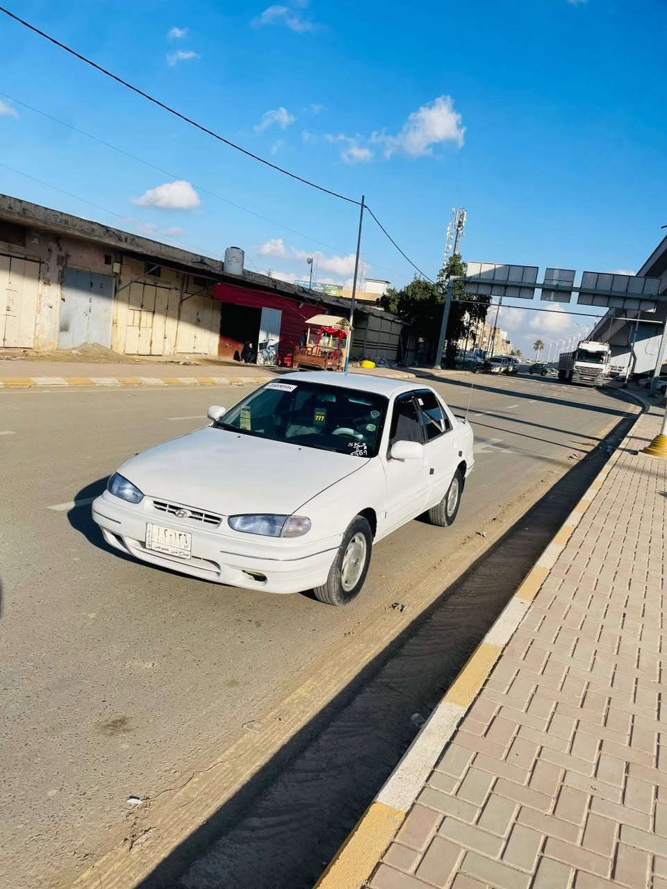 السلام عليكم — الحلال للبيع 
الانترا.  موديل ١٩٩٤.  محرك مفتوح. بسعر 37 وبيها مجال
محرك شرط    مكفول 
كير عادي مكفول   
السياره بيها صبغ احزام ابيعك عام بدون ضربه بدون خياس. رقم صلاح الدين الماني سنويه عضم عاج مشروع
مسجل سماعات  البلادي مالاتها  غرفت السياره كله بلاد
لايت بكلايت حاويه. صدر وتخم تاير جديد مشط وبور جديد تبريد ثلج تتفها نار ماسحات زراكات كله شرط
محرك مفتوح / وكير / وصدر. / وغرفه. /وكهربايات. /كله وضع بلاد   السياره جاهزها تشغل وتطلع   ناعمه بشكل 
مكان السياره تكريت القادسيه بسعر 37 وبيها مجال 

***********
***********
