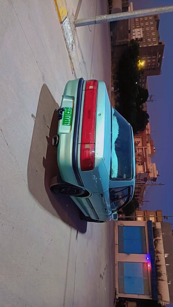 مازدا323موديل 1992 ارم بلاستيك سه نه وي كه سك تحويل و وه كاله  مه كينه به خ. ته يريده سوكان باوه ر بي ده حم و ليدرانه به س به خ عامه بو جواني اكه ر مشته ري تيل بكه ***********
