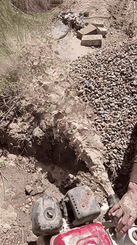 لحفر الابار الارتوازيه
يعلن عن حفر الابار بكافة الاحجام
غسل وتنشيف الابار 
حفر الركائز
حفر النقاط 
حفر وفحص التربه
وعمل كافه المقاولات العامه
نعمل في كافه محافضات العراق
دقه في العمل وسرعه في الانجاز
***********
***********
***********
