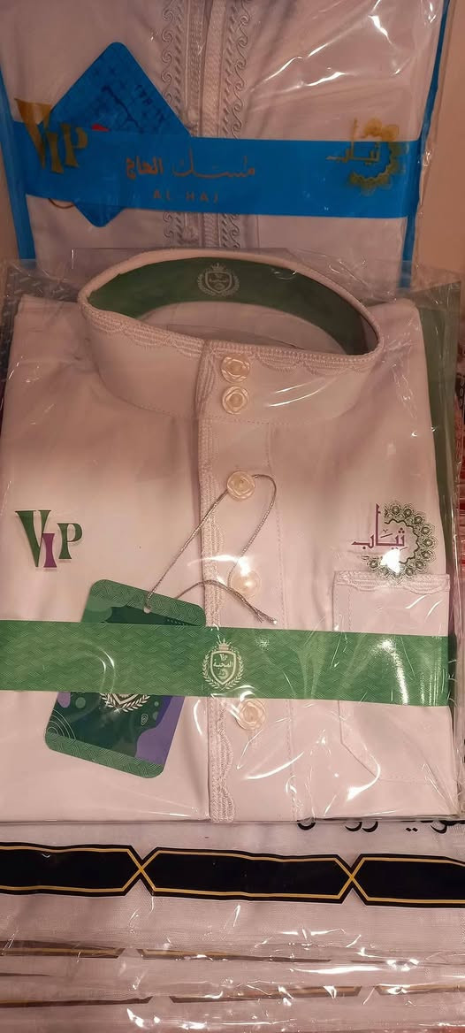 دشداشه ولادي 
متوفر قياس ٣ سنه _١٠ سنه 
تتوفر خدمة توصيل داخل بسمايه 🚕


**إذا كنت صاحب هذا الإعلان وتريد حذفه لأي سبب، رجاءا أرسل رسالة إلى الدعم الفني**