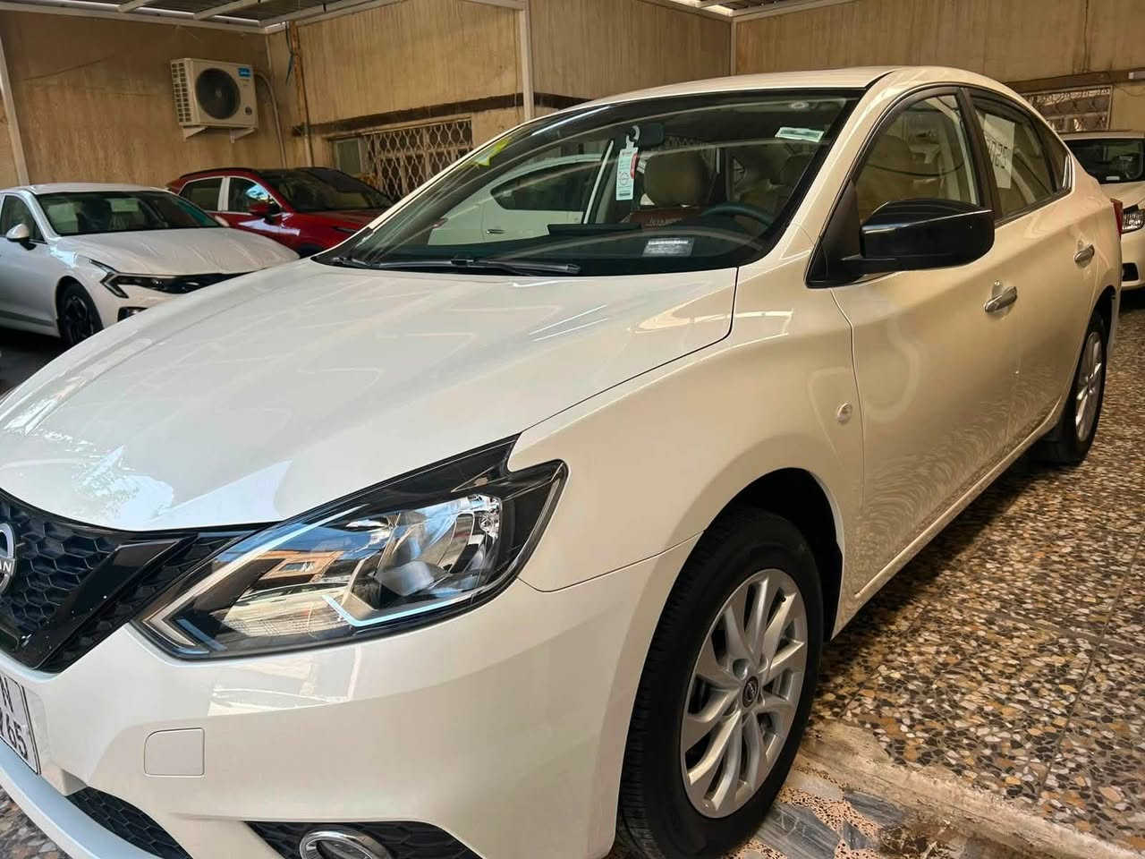 نيسان سنترا رقم بغداد ضمان 3سنوات شركه السور
ماشيه 20
موصفات السياره

شاشه لكزز
كامره
فتحت سقف
تحكم ستيرن
كامره خلفيه
ويل كب حجم 16
مانع انزلاق
داخل لونين
مكينه 1600
تبريد خلفي
يدات نيكل
مري كهرباء
Eco
لايت مطور 
مكان السياره بغداد الكراده 📍
للاستفسار خاص 
او عله الرقم☎️☎️☎️
***********
