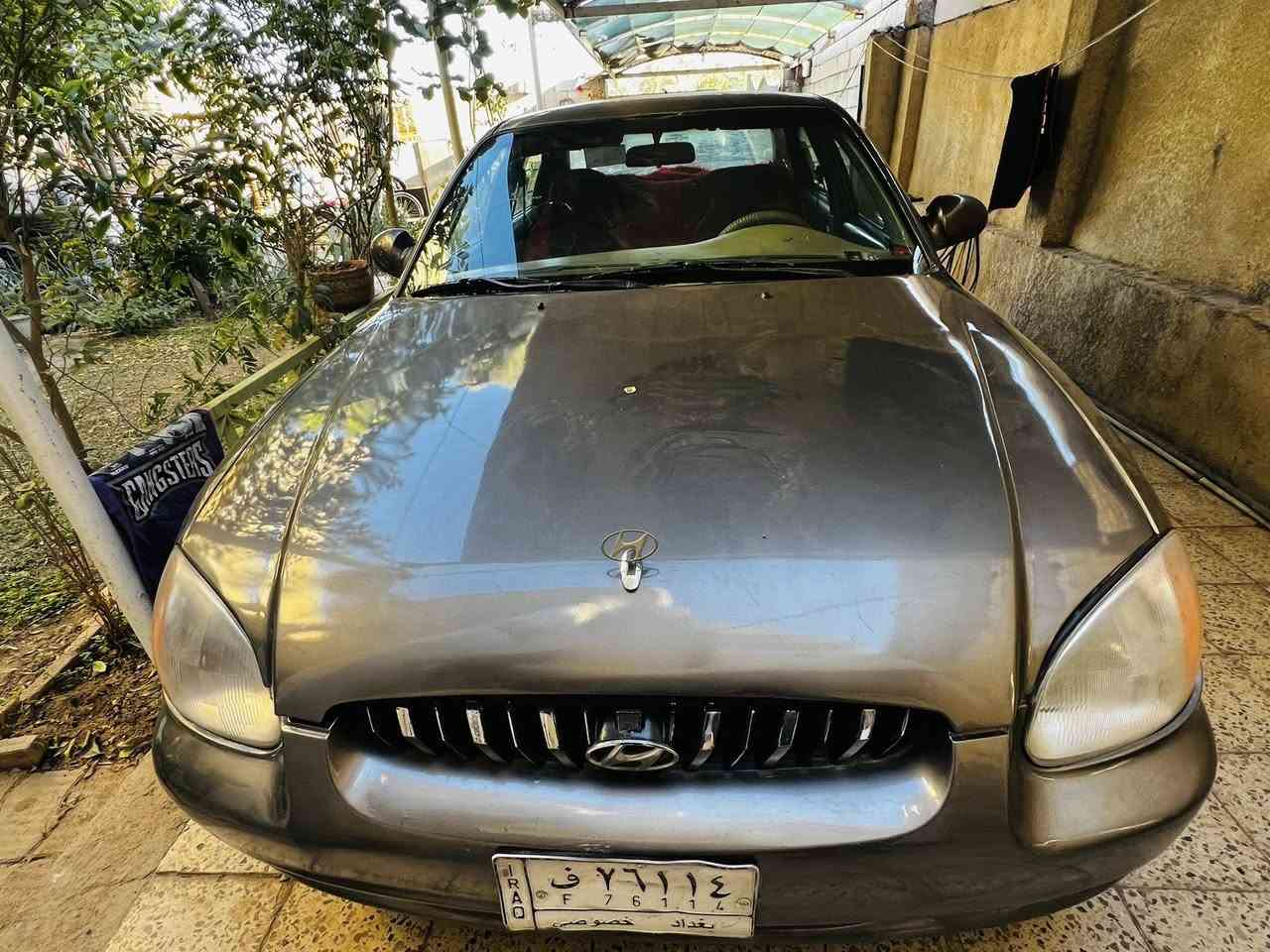 السلام عليكم السياره للبيع هوانداي سواناتا صالون جاهزه منكلشي خير من الله السياره رقم بغداد إنكليز راح نستلمه كفاله عامه من ضربه صبغ عامه للجماليه خياس مابيه $***********$ السعر 52 وبيها مجال
