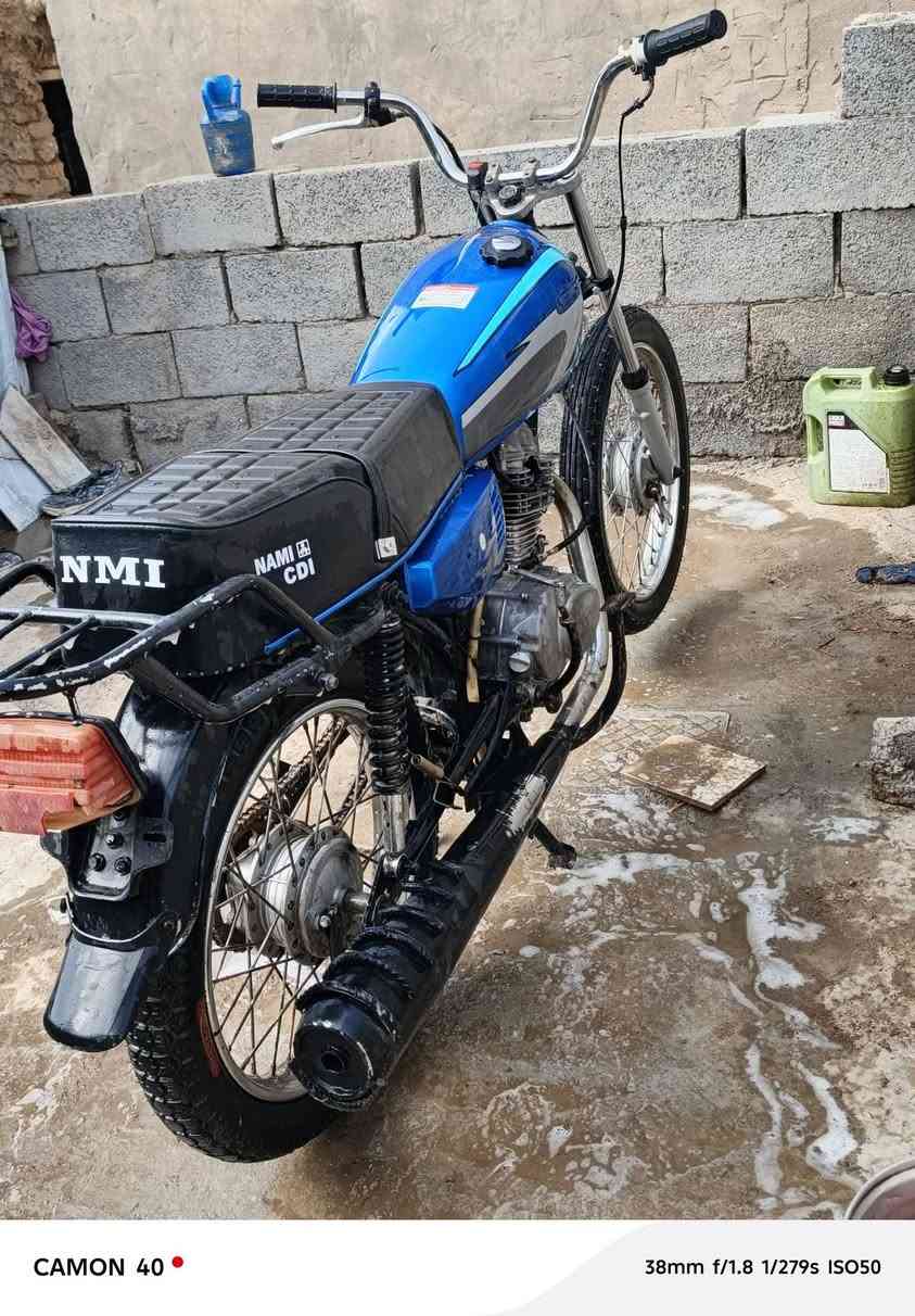 سلام عليكم
دراجه 2015
كلك  البيع 
كراضه كله جديد مال نامه بس المكينه   مو جديده *********** خاص موجود
