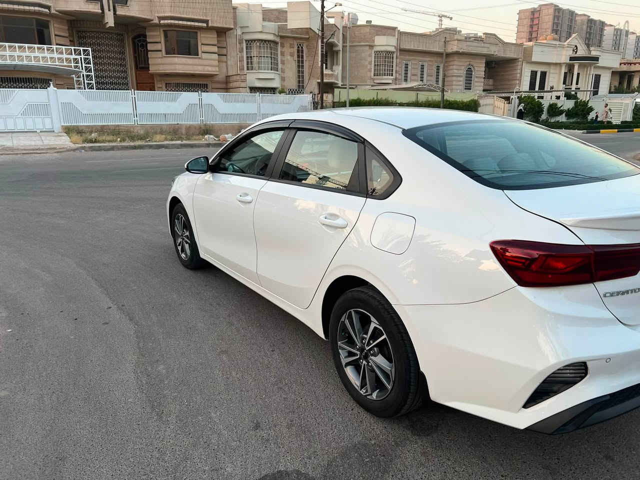 سلام عليكم سيراتو خليجي 2024 مكفوله من الصبغ والتبديل عدا بارد صغير موضح فقط المواصفات تحكم ستيرن مكينه 2000 دوش لدا امامي حساس خلفي رقم بغداد الجديد رايده 165 وبيه مجال رقمي *********** مكاني بغداد حي الجامعه
