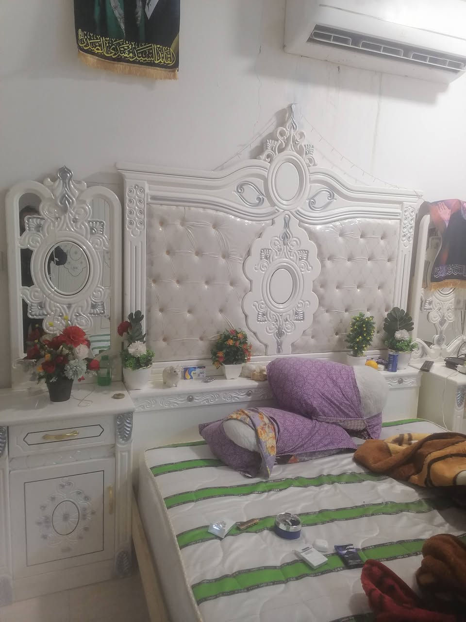 بكاني بصره تنومه صالحيه عقارات شايب غرفه لبيع صارله شهر من مشتريه ***********
