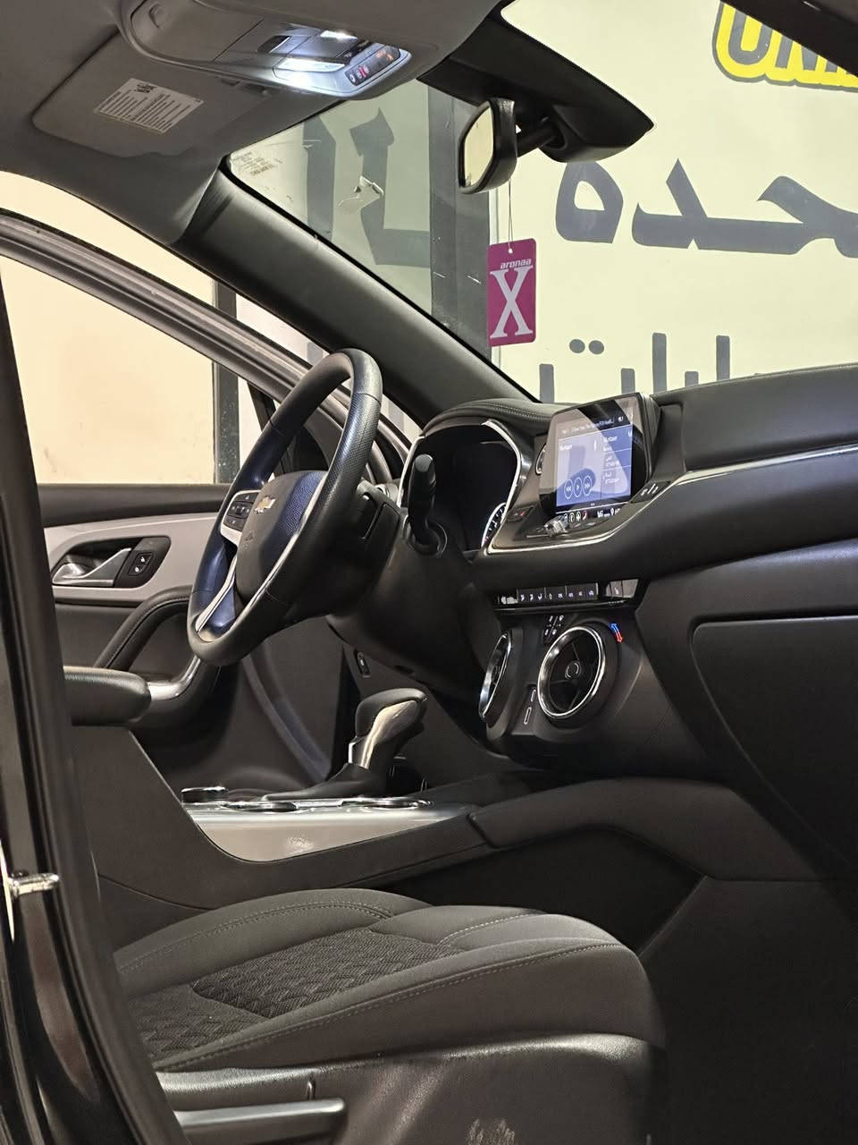 بلايزر موديل 2022 رقم 19 
Lt2 اربعة سلندر 
حادث موضح بالصورة 

بـ 195
 مكان السيارة كربلاء 
***********
