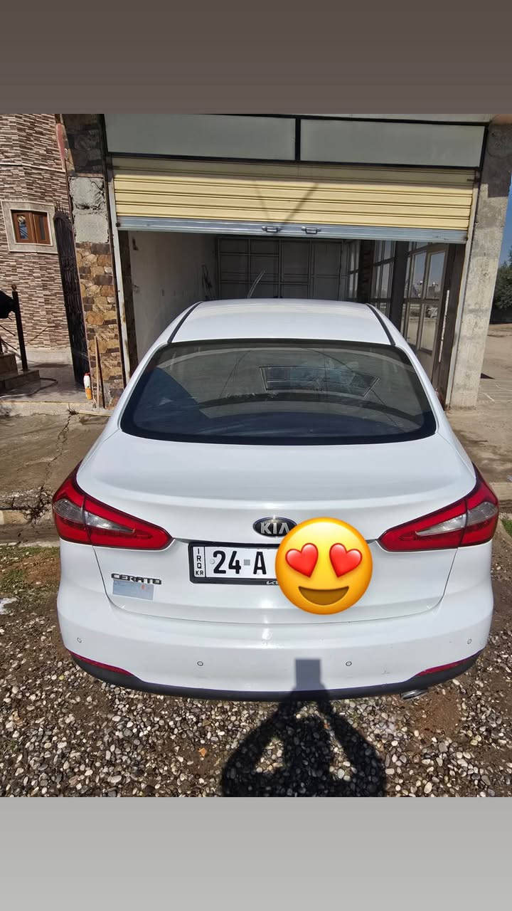 كه يا سيراتو ٢٠١٣ بو فروتني ..زورا پاقژه  ج عه يب و كيماسي لينينن..گيرو مه كينه شه رتن نه فه كرينه … ٢٠٠كم يا جويي.. بئ صبغه تني هنده ك تعديل ييت تيدا ئه و شي ل  وينه يي دا داينه دياركرن.. غرامه شي سه ر نينن ئه گه ر مشته ريبي وه ره خاص يا په يوه نديي في ژماري بكه  *********** دهوك, العراق
