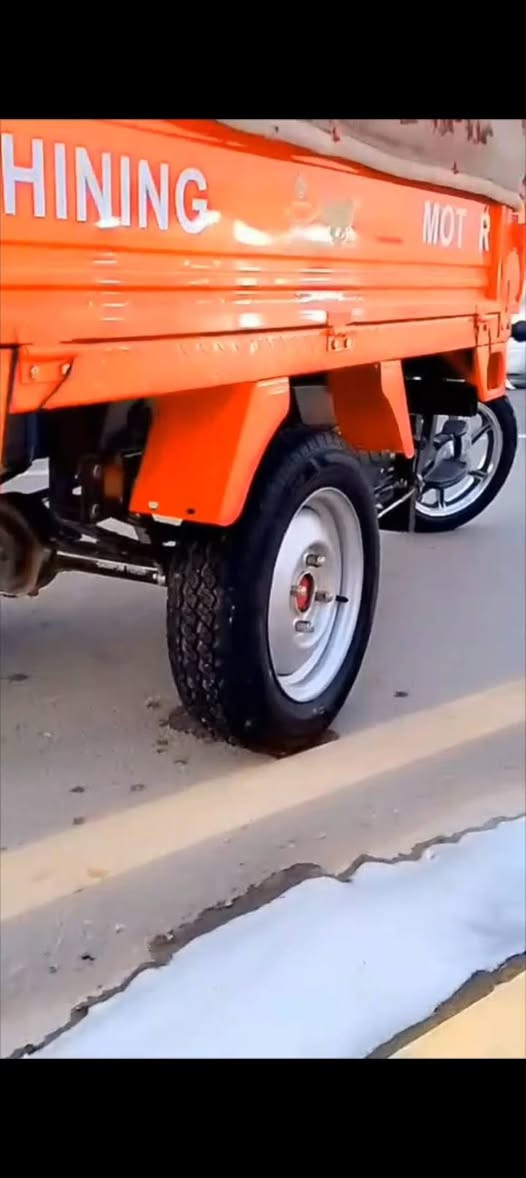 سلام عليكم  ستوته للبيع مديل 2025كفاله عامه  اوراق صولي صار شهرين من طالعه من المعرض نضافه ميه على ميه السعرهه3000 ملاين وبيهه مجال  يريد يجي خاص
👉🏻


**إذا كنت صاحب هذا الإعلان وتريد حذفه لأي سبب، رجاءا أرسل رسالة إلى الدعم الفني**