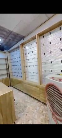 فاترينات عرض • ١٠ قطع • كربلاء