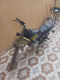 موديل ٢٠٢٤ • اوراق كاملة • دراجة