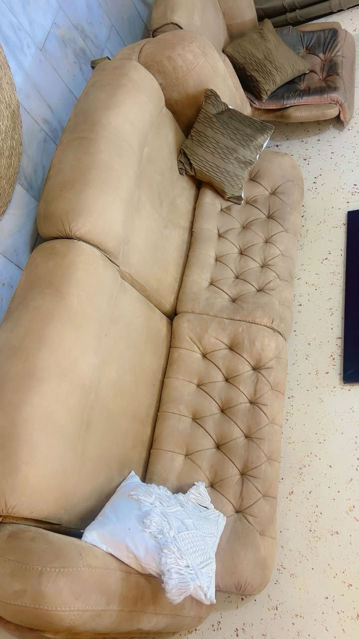 تخم اطار حديد ثقيل جدا نظيف ٨مقاعد سعر ٥٥٠بي مجال


**إذا كنت صاحب هذا الإعلان وتريد حذفه لأي سبب، رجاءا أرسل رسالة إلى الدعم الفني**