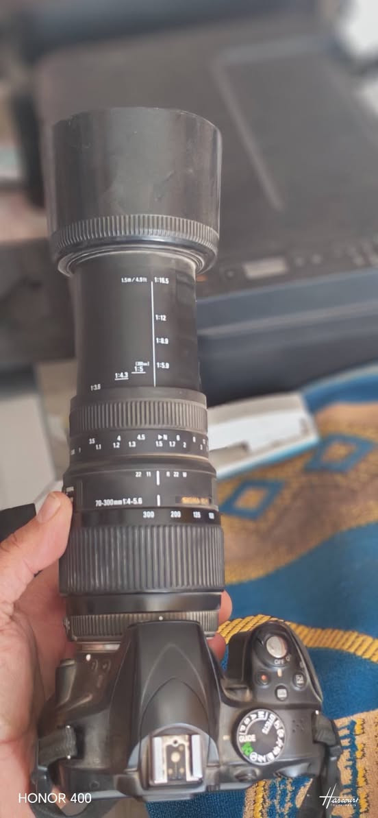 كاميرا نيكول D3300 عدسة 70/300 ملحقات بطارية وشاحنة وعدسة اصلية مع الكارتون السعر 200 وبيها مجال


**إذا كنت صاحب هذا الإعلان وتريد حذفه لأي سبب، رجاءا أرسل رسالة إلى الدعم الفني**