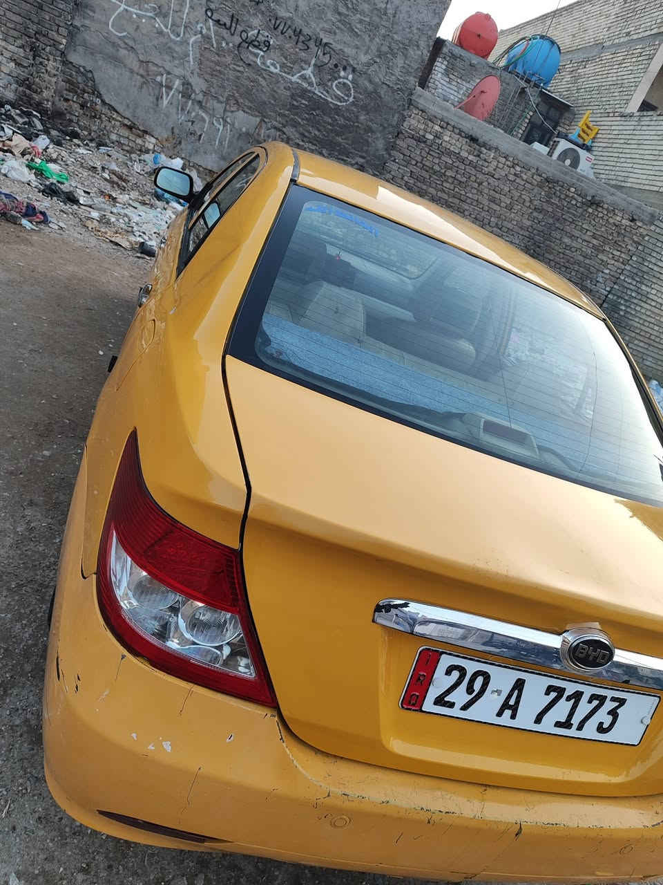 السلام عليكم بي واي دي f3
موديل 2013 
مصبوغه عام تخم تاير جديد تبريد فول 
  السعر 42 بيهة مجال بصيط كلش
مكان السياره الشعب 
***********
