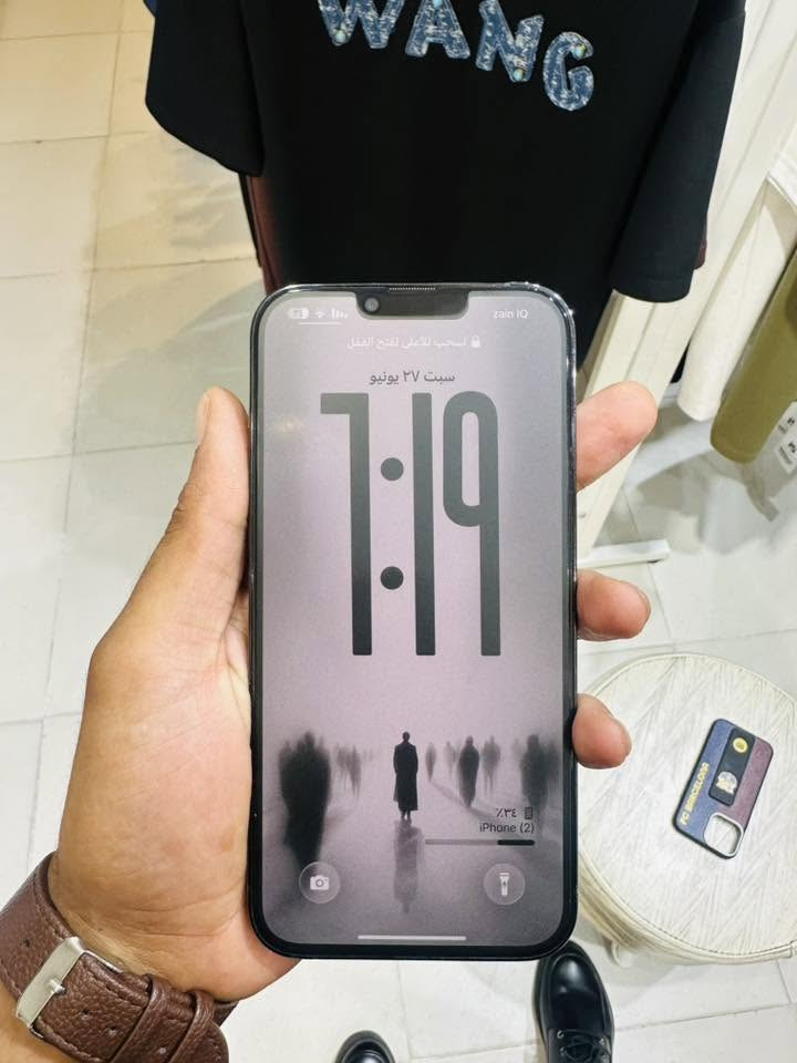 ١٣ برو ماكس لون بحري ذاكره ٢٥٦ بطاريه ٨٤ جهاز مكفول فقط الضهر مفطر 

متواجد واتساب ***********
