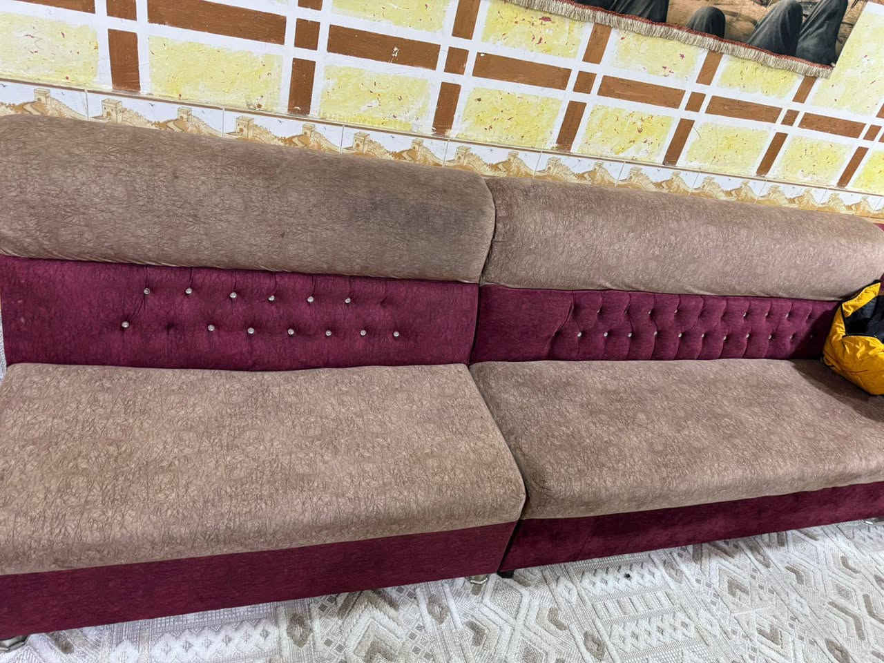 السلام عليكم
هذه القنفات للبيع السعر 450 الف
للتواصل:***********
