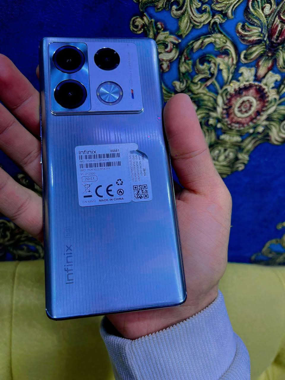 انفنكس نوت 40برو ذاكره 256 للبيع عشوايه 12 سعره 190قفل قفل قفل مكاني الاسكان كامل ملحقاته ***********
