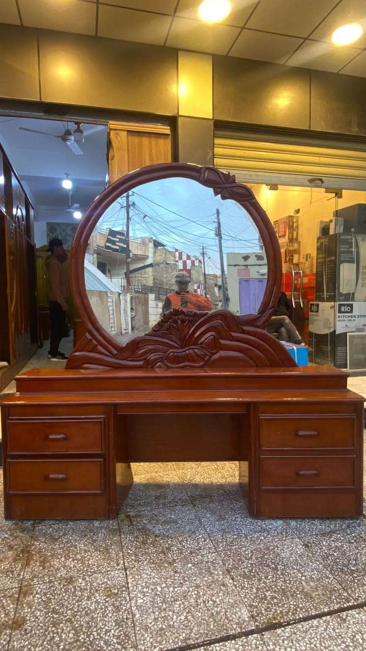 غرفه 6 باب ملحق صاج داخل وخارج ضهر جرجوبه شغل درجه اولى مستعمل موديل نقش صاج بورمي بغداد الأمين الثانية ***********
