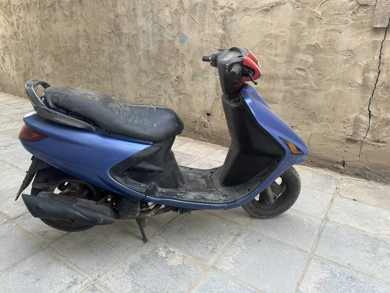 السلام عليكم للبيع فراشة ٤٥٠ بيها المجال بدون تبخير بس صوت صالنه شويه  ❤️
*********** تواصل واتساب
