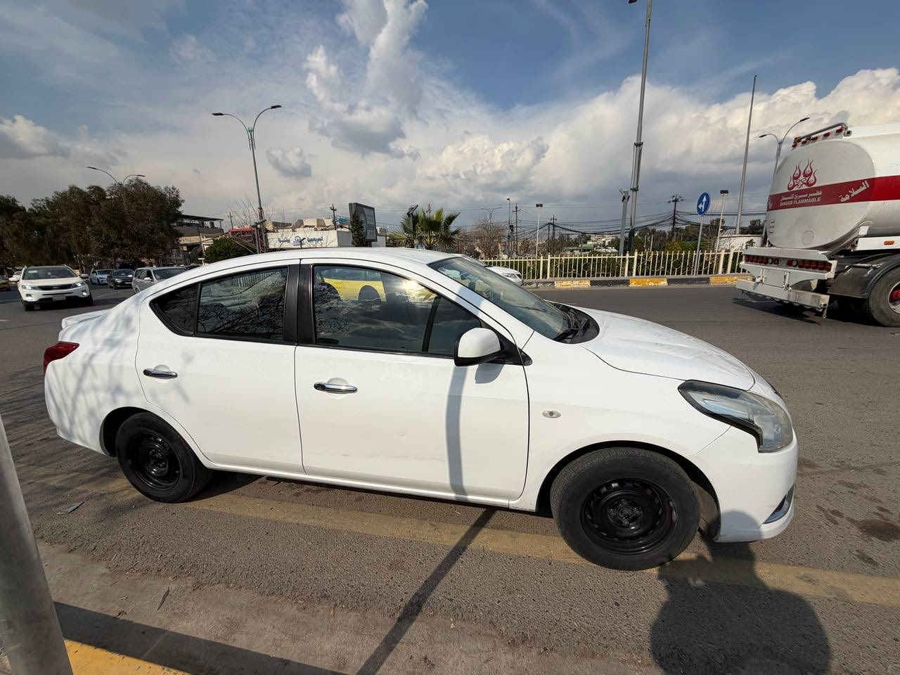 السلام عليكم
نيسان صني هندي 
موديل ٢٠٢٠
محرك ١٥٠٠
السياره كلها كفاله
كلين بدون صبغ
اني الشرعي
سنوية ٢٠٢٦ 
تدفئة تبريد ثلج
ماشيه ٩٦ الف
بيها تعديل بارد بسيط
نفس اللي موجود بالسنوار
رقم اربيل مسطرة
مكاني موصل الايسر
السعر ١١٣ وبيها مجال 
***********
***********
