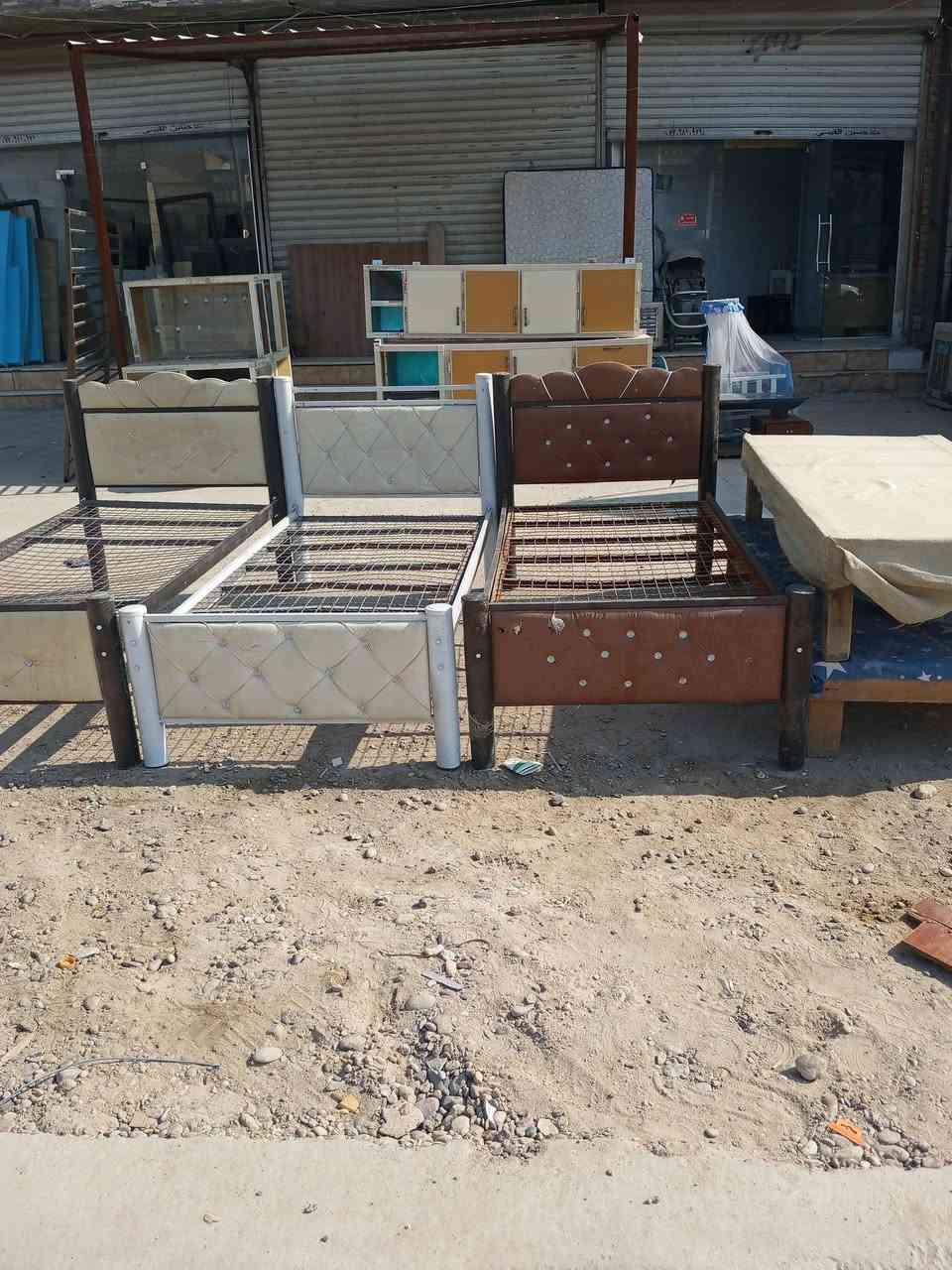 يا الله تم وصول غراض مستعملة يم معرض ومزاد علي زاخو العنوان بغداد كفاءات الصحة قرب  افران زهراء رقمي *********** واتساب اكو الأسعار جوة سوك خادم اني
