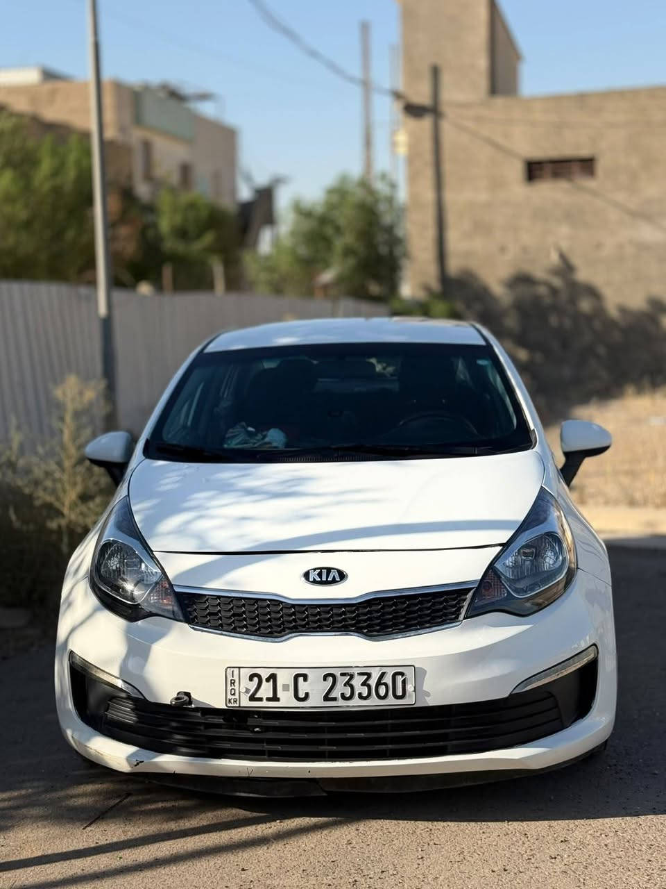 السلام عليكم للبيع
كيا ريو ٢٠١٧ رقم شمالي
رقم وسنويه وهزه كله 
جديد شاشه كامره دواره
 بلوتوث حاكيه نظام تقليل 
صرف وقود تحكمات فوول
السياره حادثه بس بنيد بدون ايرباك بدون لا شاصي ولا لغد 
وسونار كدامك بل منشور 
سياره جديده شكد ما تصور 
ماشيه ٩٠ الف فقط 
السعر(85)وبيه شي بسيط حك الجيه 
مكاني بغداد الرصافه
للاستفسار: ***********
